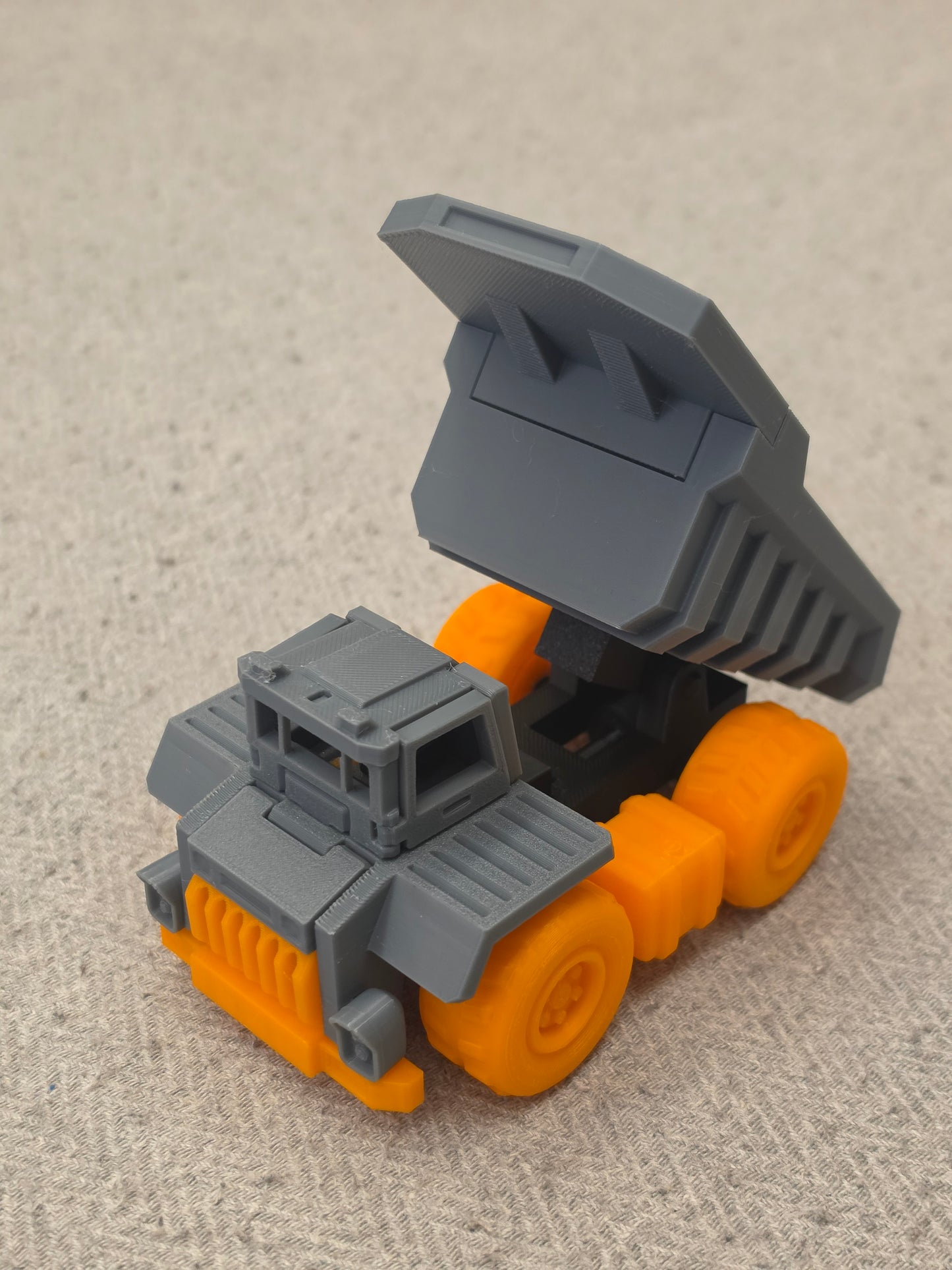 Dumper Truck Toy