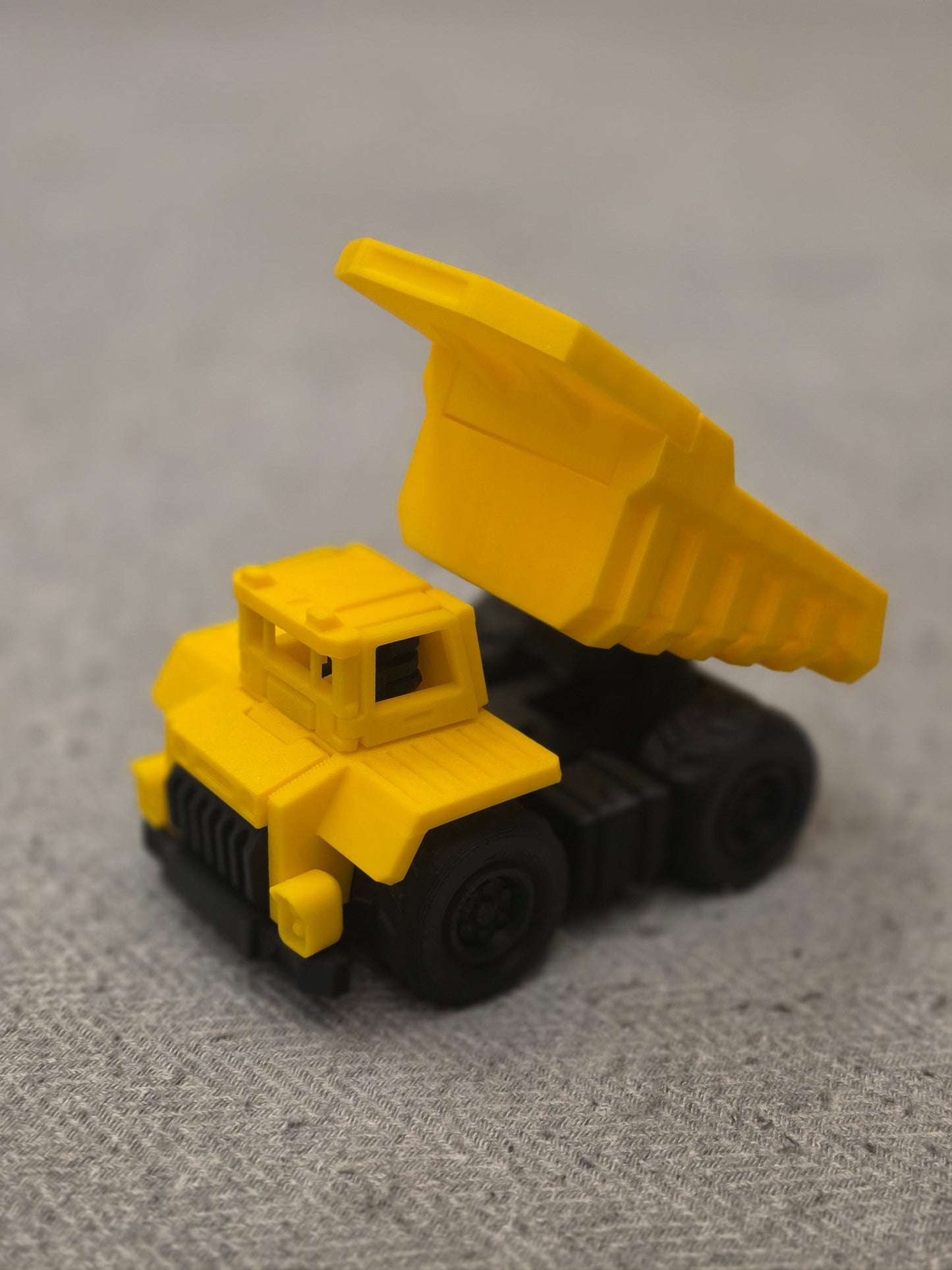 Dumper Truck Toy